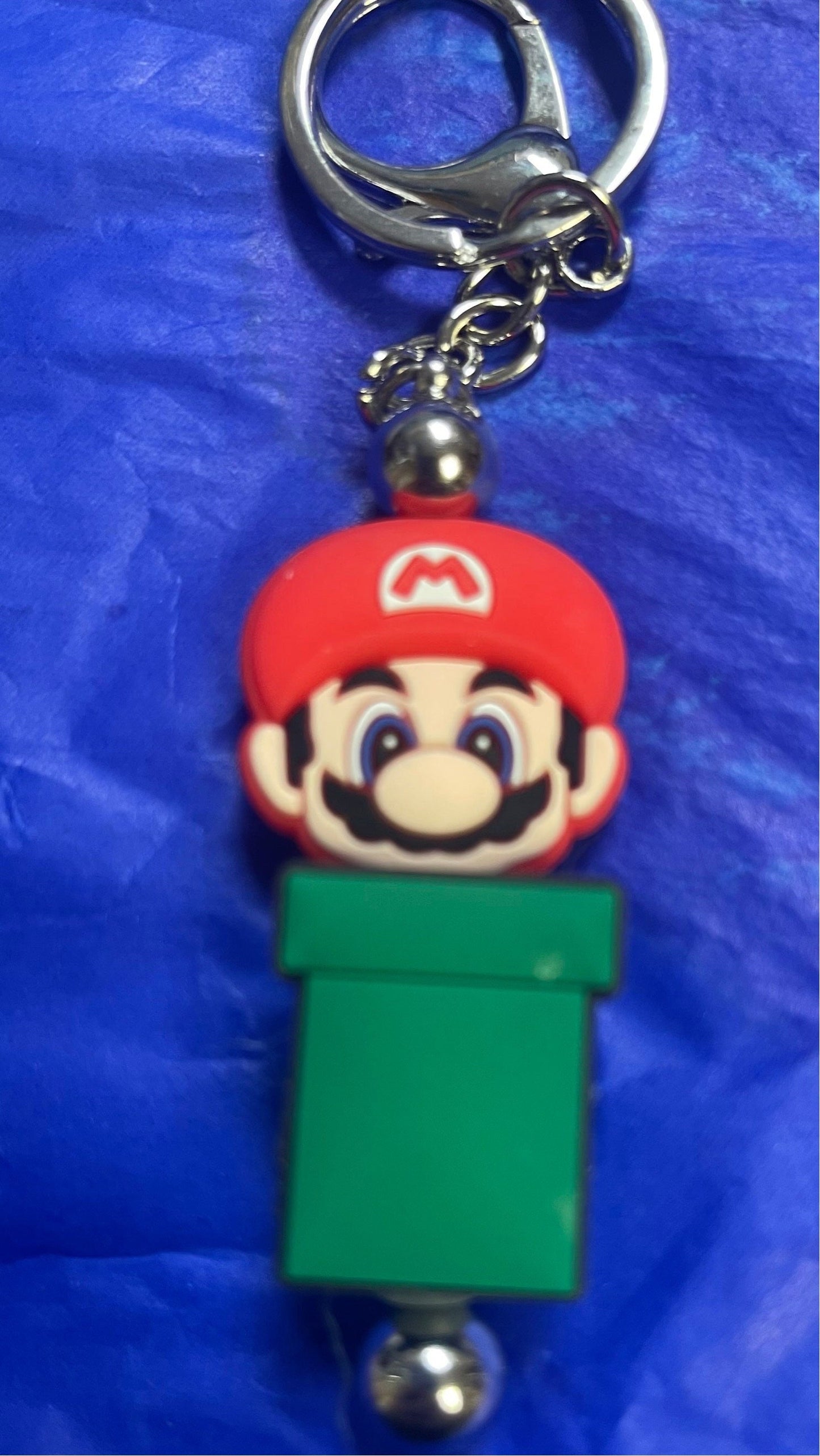 Mario pipe keychain - Awesome keychain for Mario fans - Backpack worthy!