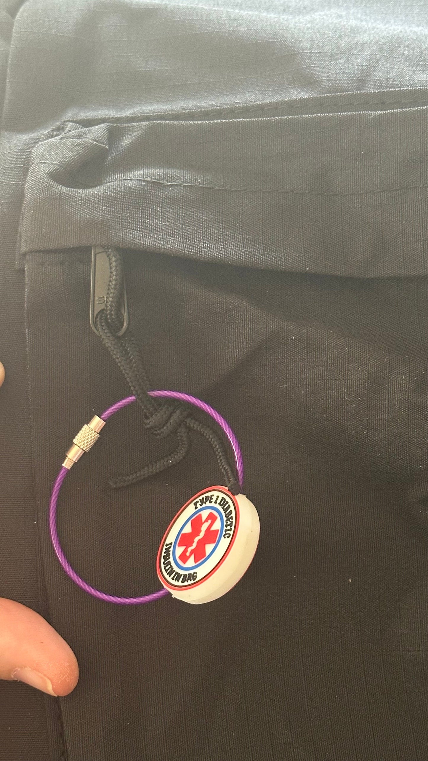 Medical alert keychain. Diabetes, inhaler and epi pen