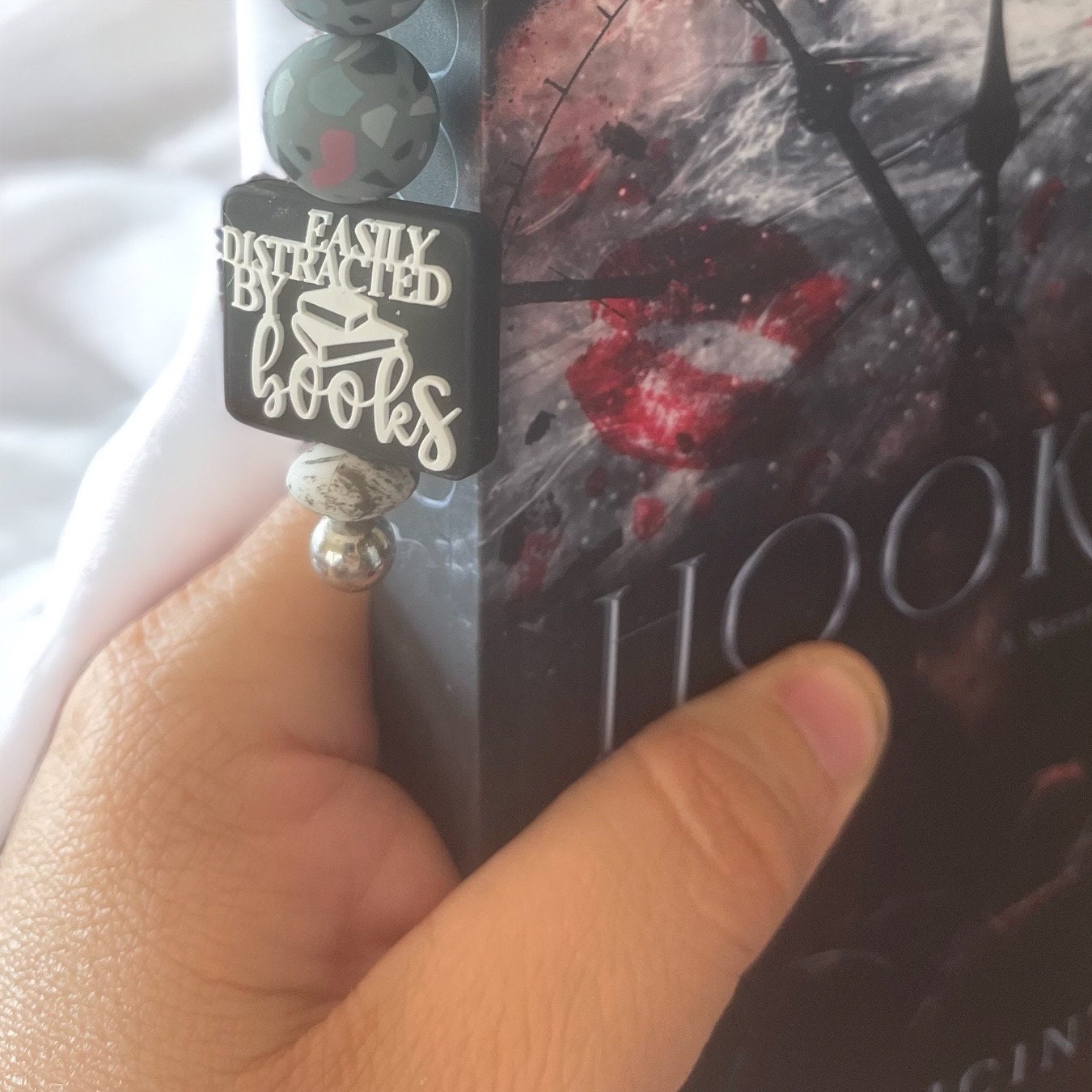 Gorgeous Easily distracted by Books bookmark. Handmade gift, Book mark with beads