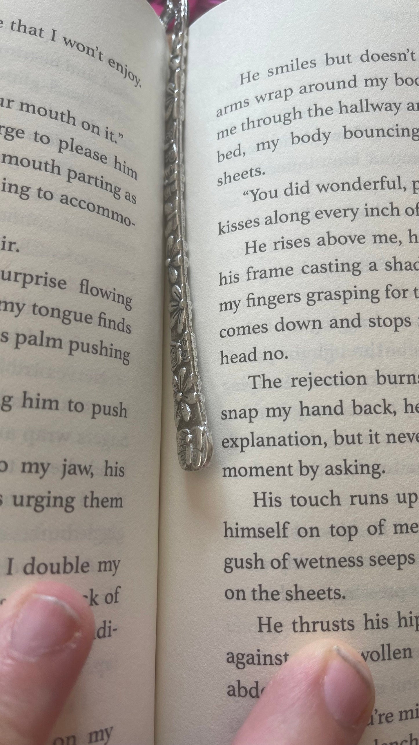 Gorgeous Easily distracted by Books bookmark. Handmade gift, Book mark with beads