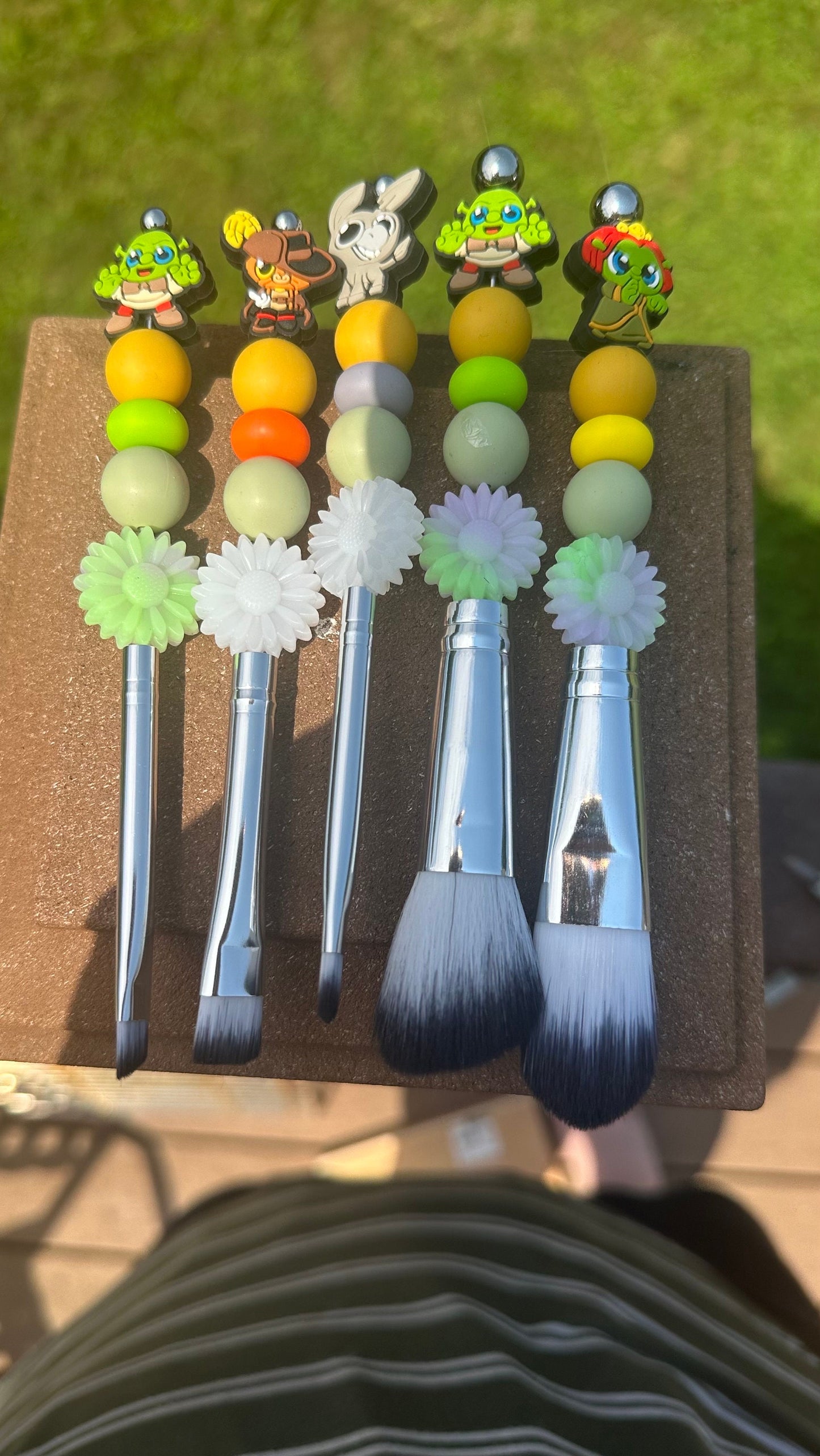 Shrek themed makeup brushes. Make-up Brush Sets /Fun Character Make-up Brush Sets / Custom Make-up Brush Sets/Gift for Her/Wife/Queen/