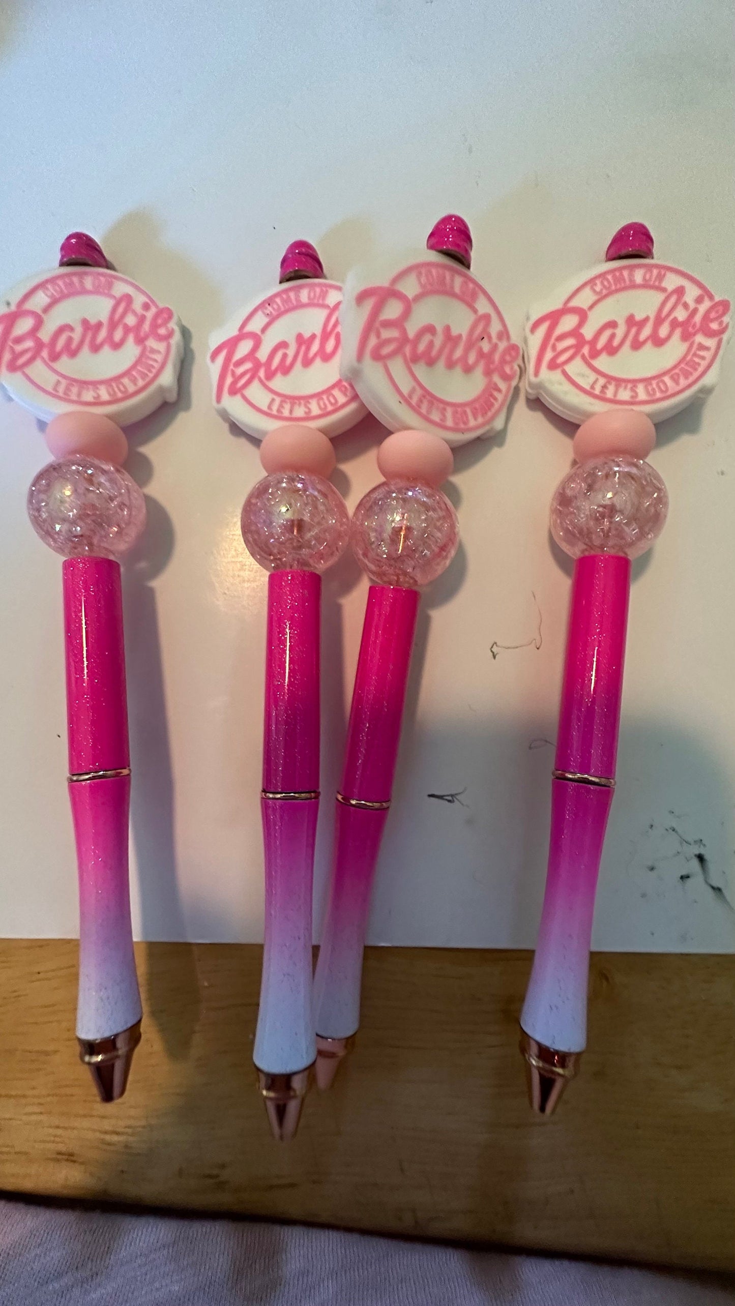 Blond lady in pink! Let’s go party! Journal pens, funny pens