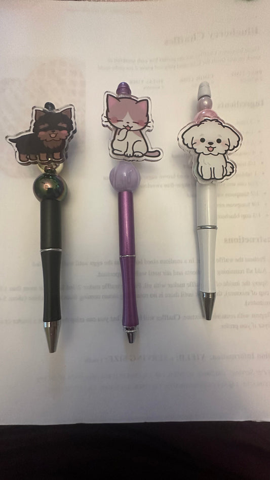 Cute dog or cat beaded pen.  Fidget pen, journal pen, Animal lover pen