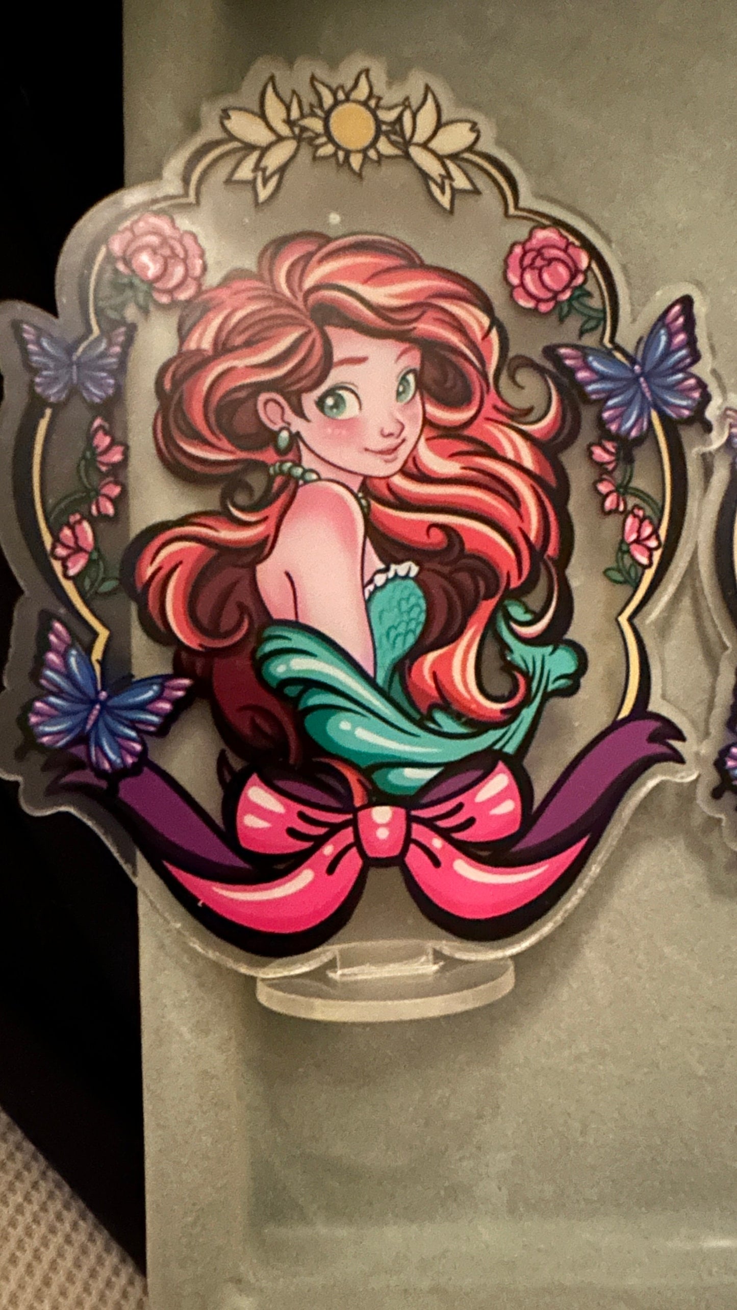 Gorgeous Disney Princess decor for a girls room.  Unique decor gift