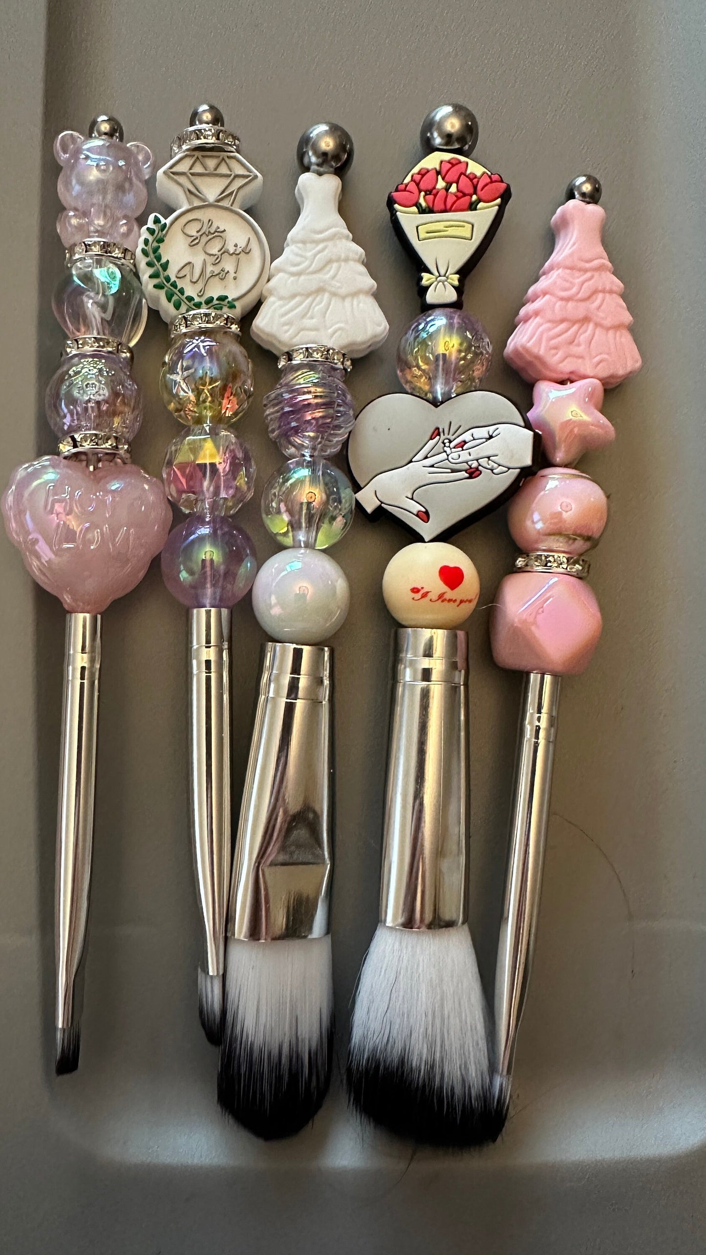 Bride themed makeup brushes. Make-up Brush Sets /Fun Make-up Brush Sets/ Custom Make-up Brush Sets/Gift for Her/Wife/Queen/