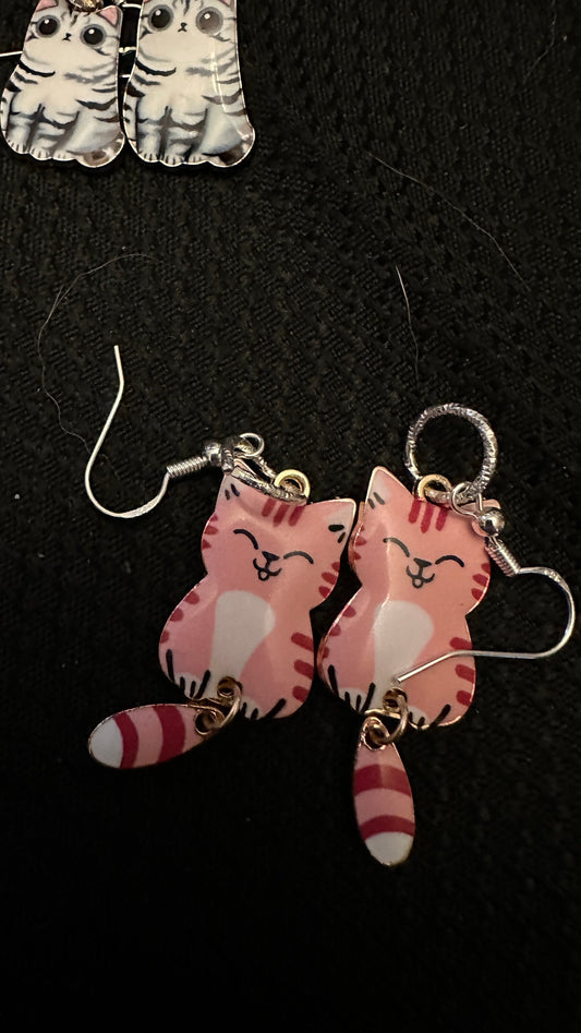 Cute Cat earrings, Dangle earrings, cute earrings, statement earrings!